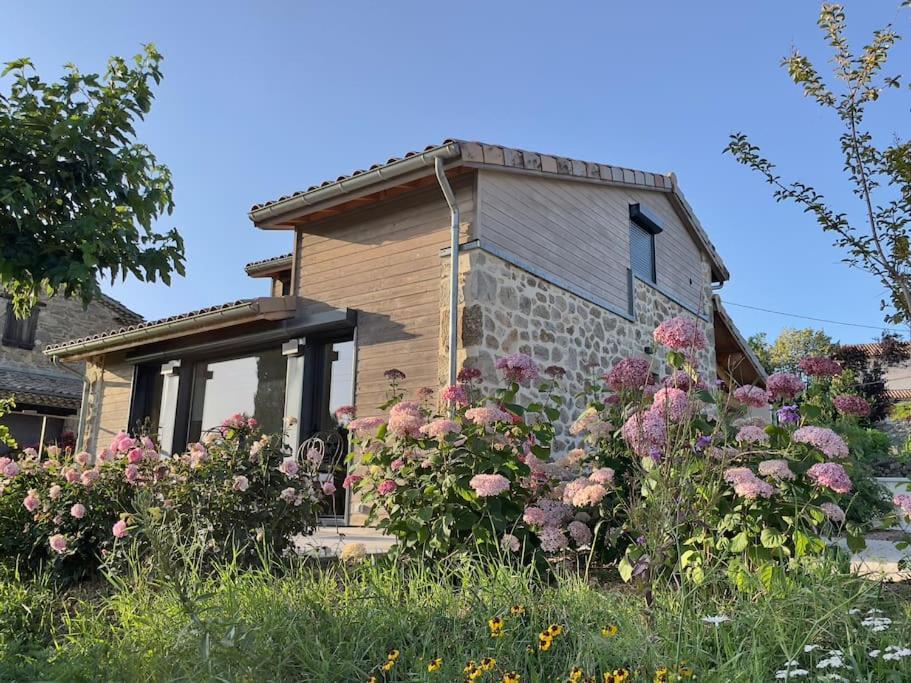 Gite De Charme 5 Etoiles Pour Couple Avec Sauna Et Jacuzzi Exterieurs Privatifs Peaugres Exteriér fotografie